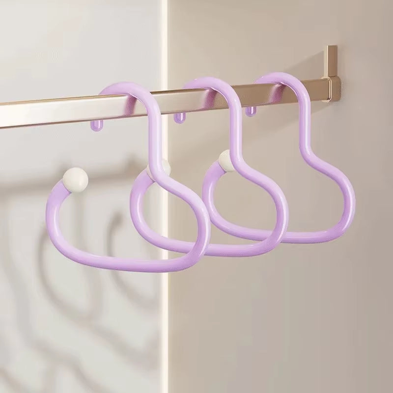 Loop Pop — Circular Scarf & Tie Wall Hook