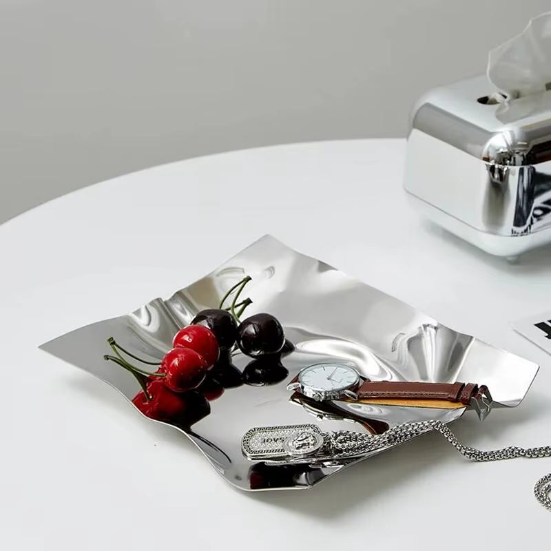 Soft Curve — Irregular Stainless Steel Jewelry & Catchall Tray