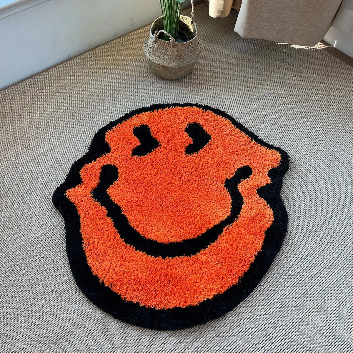 Good Mood — Smiling Face Tufted Rug