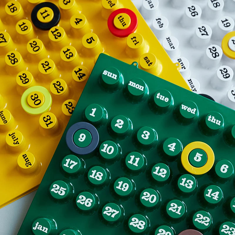 Ring Date — Perpetual Wall Calendar