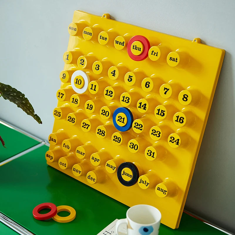 Ring Date — Perpetual Wall Calendar