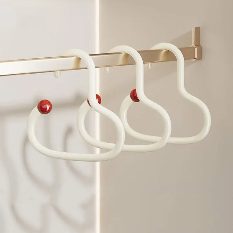 Loop Pop — Circular Scarf & Tie Wall Hook