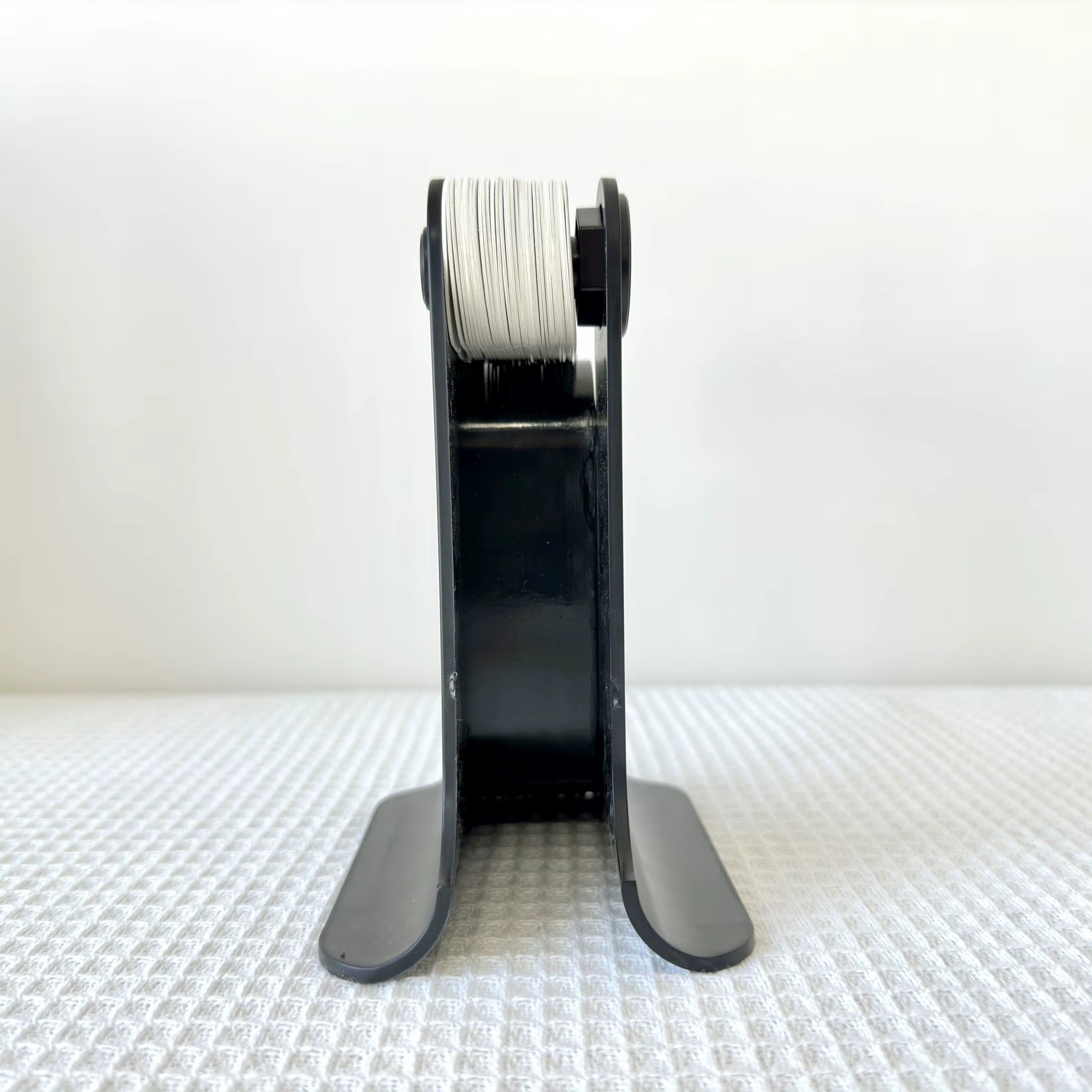 Daily Marker — Minimal Perpetual Desk Calendar