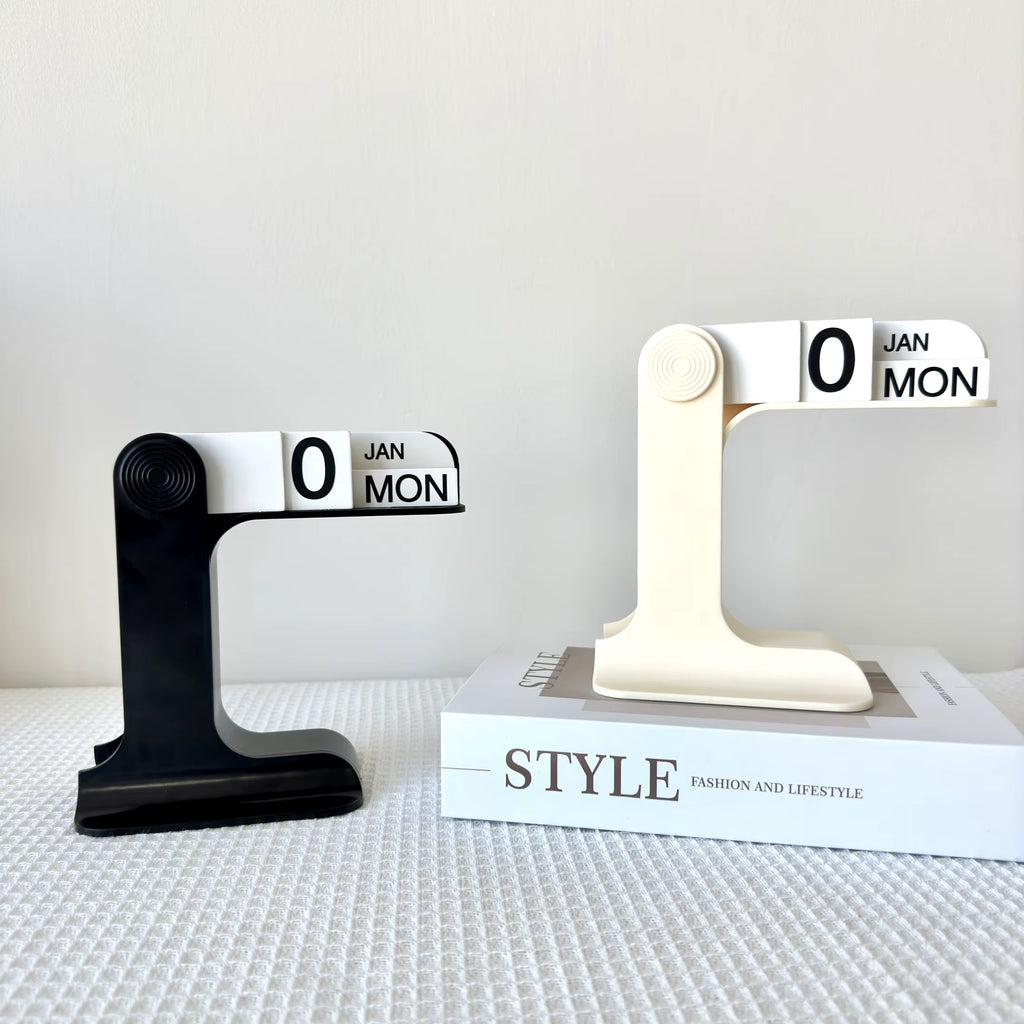 Daily Marker — Minimal Perpetual Desk Calendar